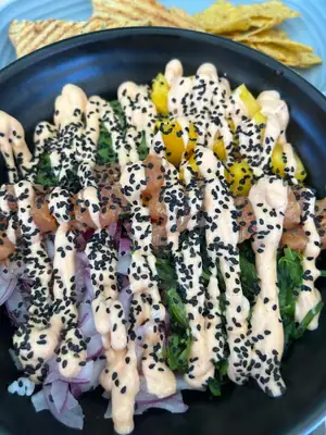 Foto subida por un cliente en una reseña de Google de Umami Healthy Food