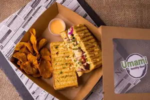 Foto subida por un cliente en una reseña de Google de Umami Healthy Food